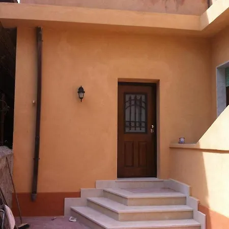 Emmevvi Alojamento de Acomodação e Pequeno-almoço 3*