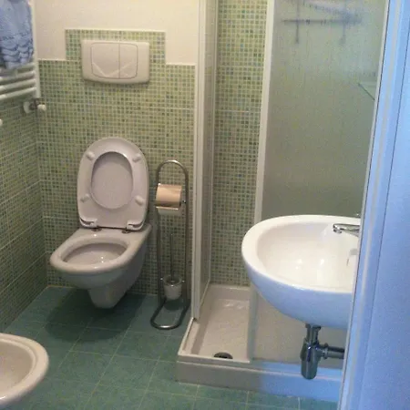 Alojamento de Acomodação e Pequeno-almoço Emmevvi 3*