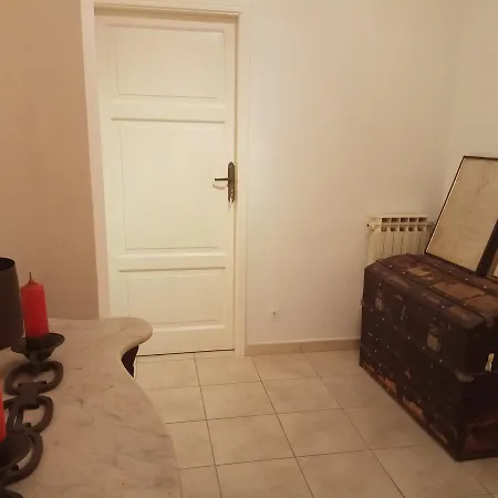 Emmevvi Bed & Breakfast 2*